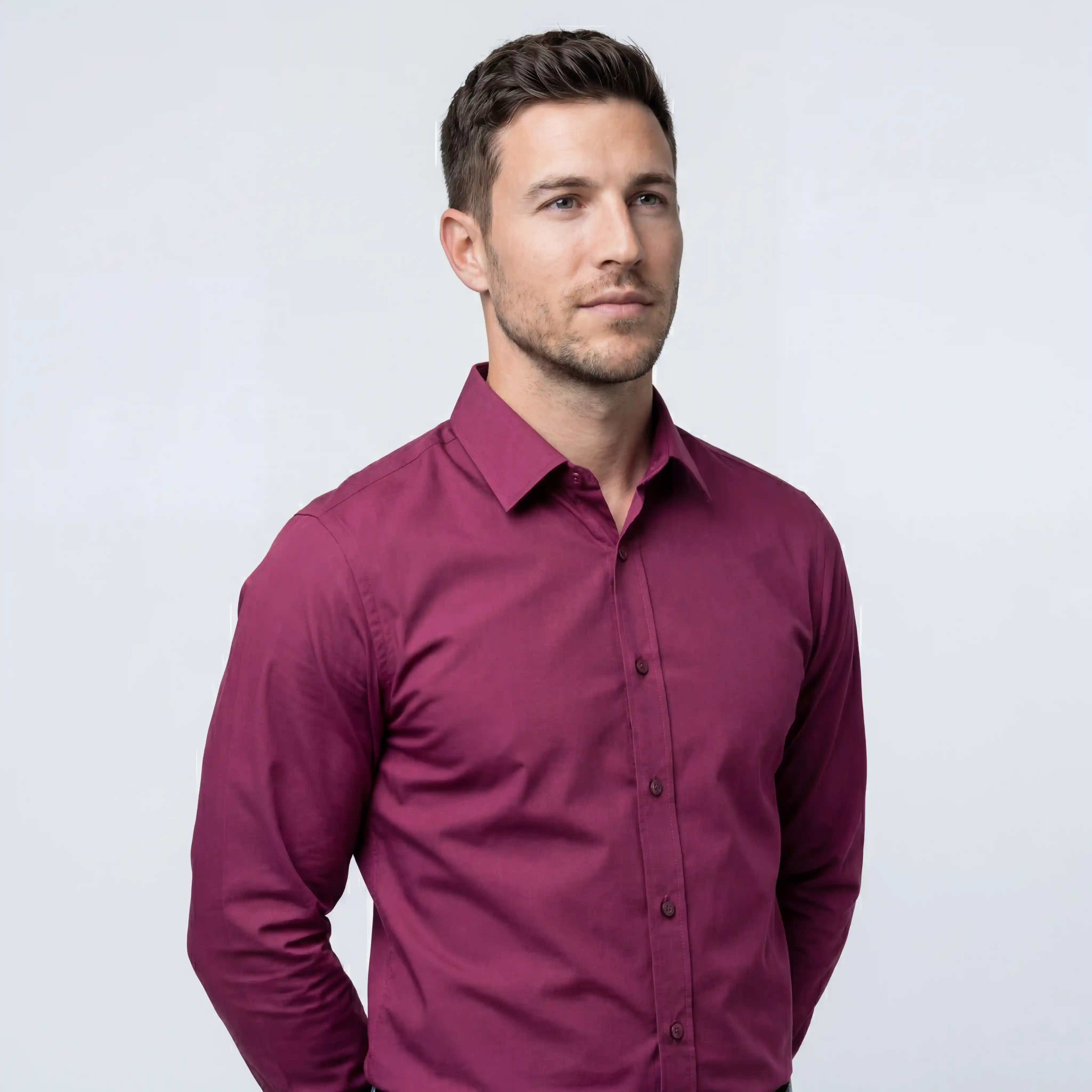 Wrinkle-Free Fitted Cut Shirt
